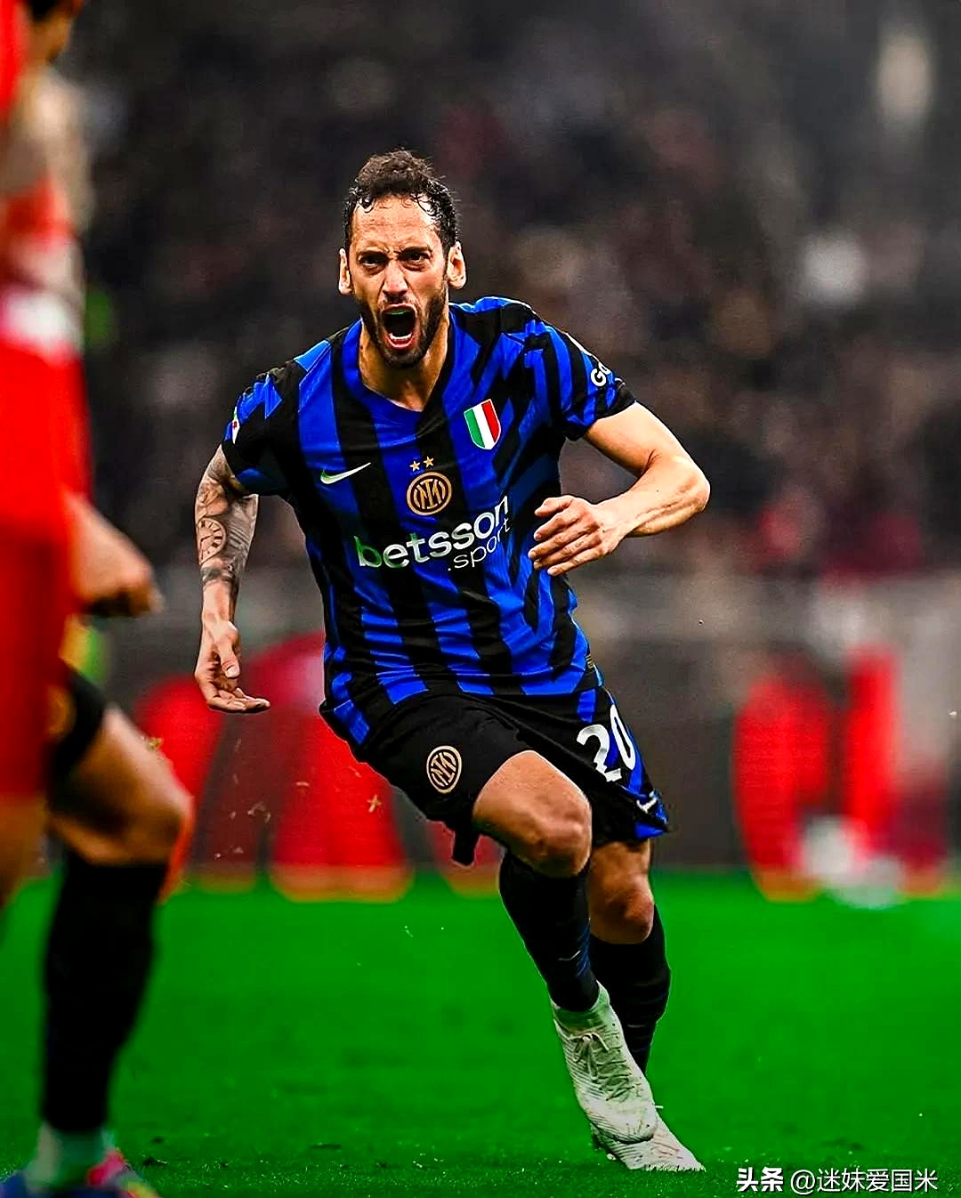 下载-关于国米绝杀曼联，卡瓦尼梅开二度意甲的信息